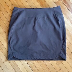 Columbia Activewear Skort Straight Fit Rounded Hem Preppy Golf Sport Gray
